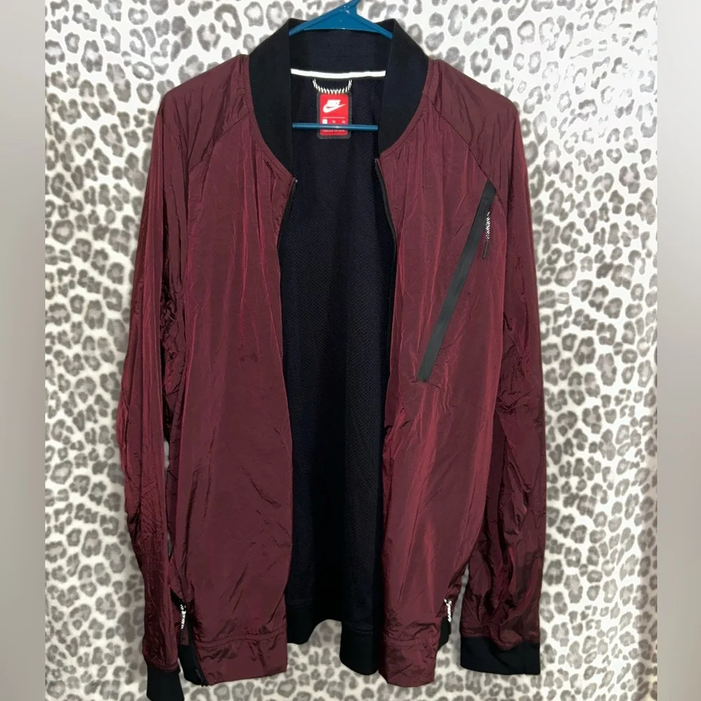 Nike Men's Sportswear Tech Hypermesh Varsity‎ Jacket Red